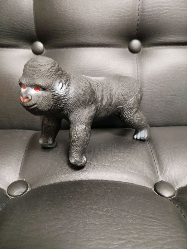 Bolalar Oʻyinchoqlari sotiladi Holati zoʻr Bolalar Oʻyinchoqlari sotiladi Holati zoʻr