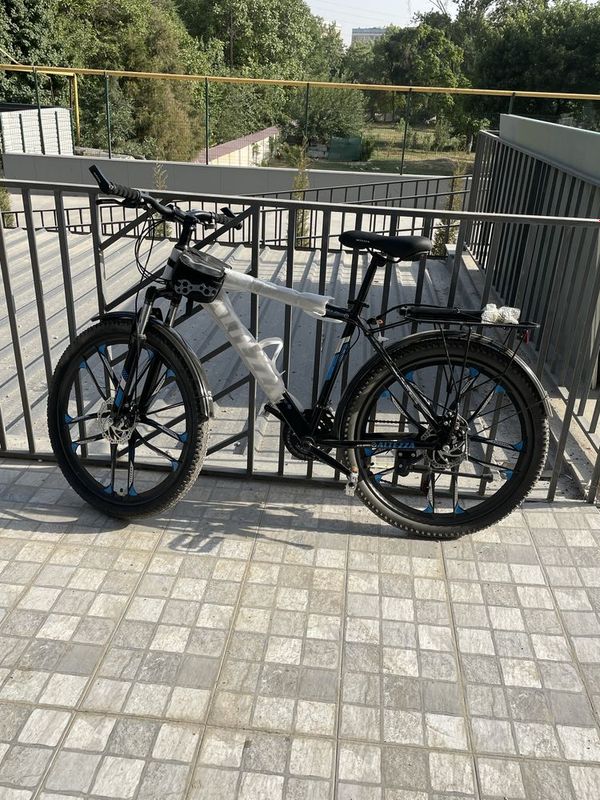 Velosiped sotiladi Altezza saka diskali 26 razmer nasos fanarlari bor