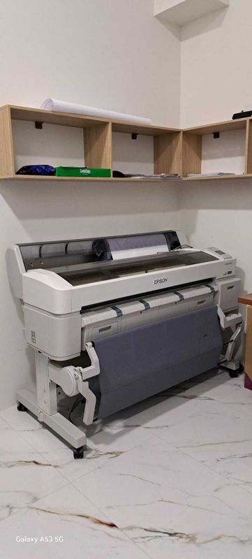 EPSON T7200 срочний продаётся