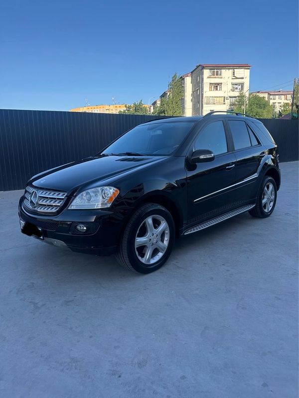 Mercedes benz ML 350 Mercedes benz ML 350