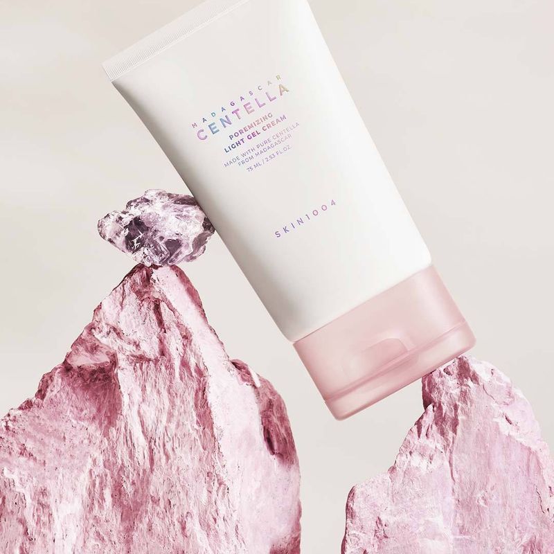 Skin 1004 Лёгкий гель-крем для сужения пор Madagascar Centella Poremizing Light Gel Cream Skin 1004 Лёгкий гель-крем для сужения пор Madagascar Centella Poremizing Light Gel Cream