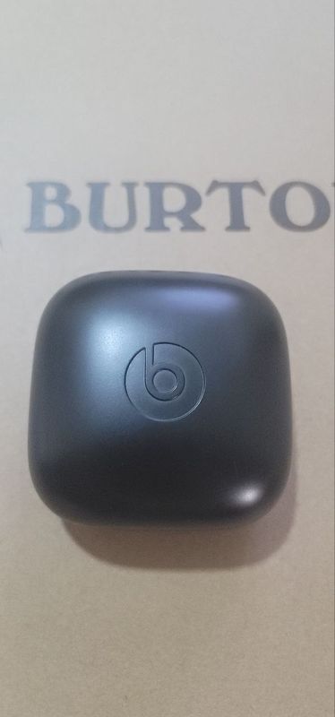 Продам наушники Beats Powerbeats pro/Deville Gemini Продам наушники Beats Powerbeats pro/Deville Gemini