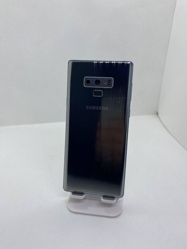 Samsung not 9 sotiladi Samsung not 9 sotiladi