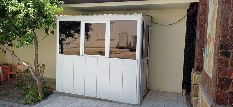 AKFA budka sotiladi razmeri 1.2m x 2.5m AKFA budka sotiladi razmeri 1.2m x 2.5m