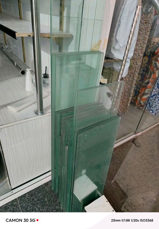 ойна сотилади ойна сотилади