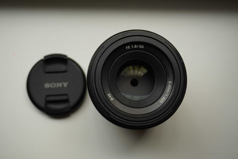Обектив сони 50mm 1.8