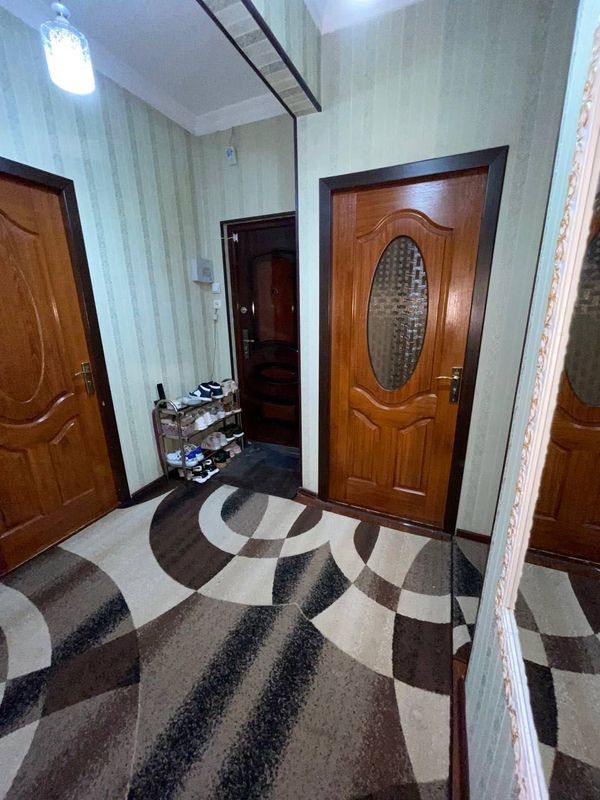 Olmazor tumanida 2 xonali uy Xamma narsasi bilan sotiladi. 2/4/4 Olmazor tumanida 2 xonali uy Xamma narsasi bilan sotiladi. 2/4/4