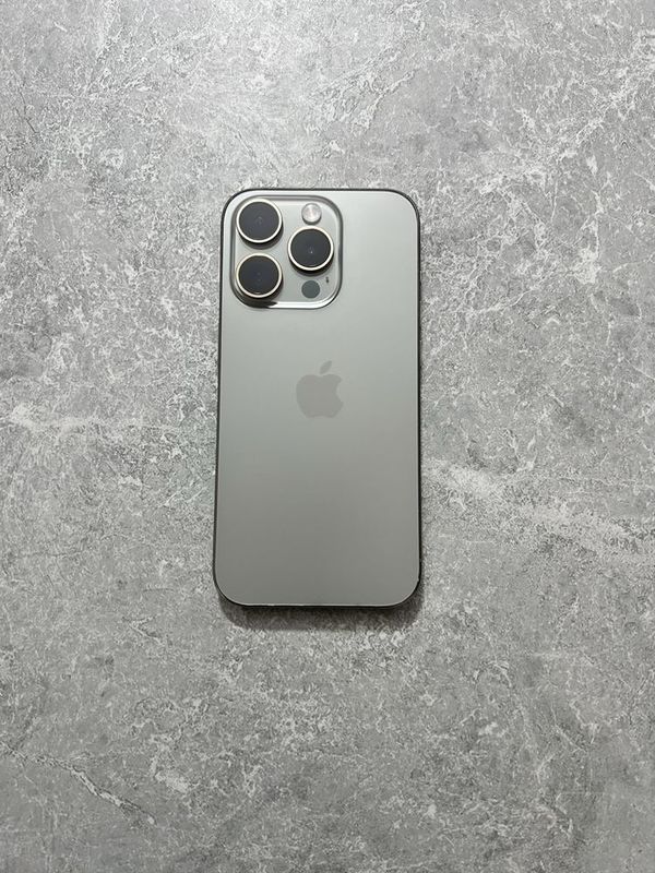 iPhone 15 Pro 256GB Natural Titanium iPhone 15 Pro 256GB Natural Titanium