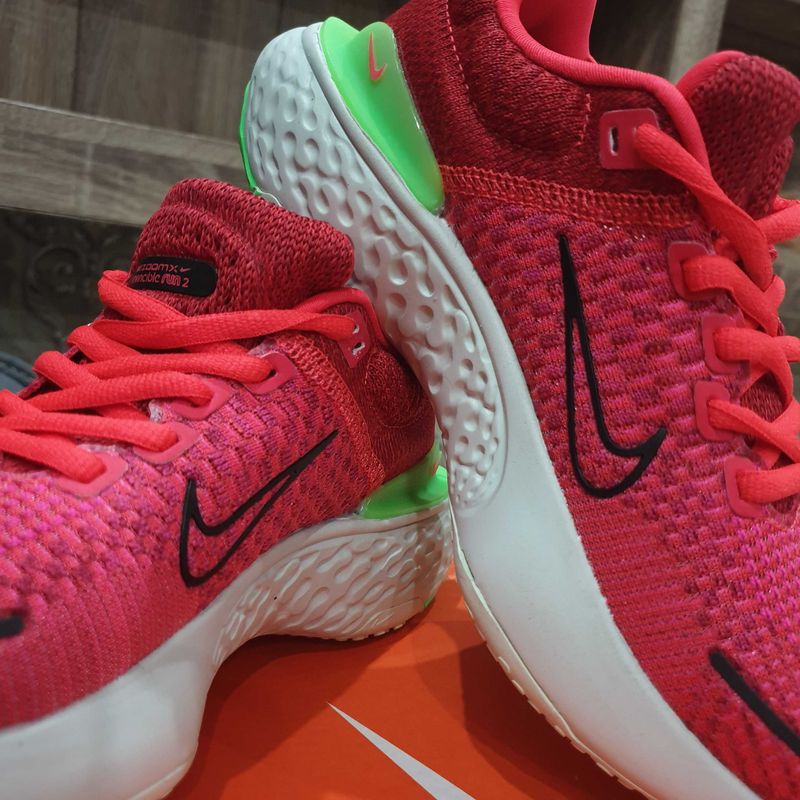 Продаю красовку оргинал NIKE Продаю красовку оргинал NIKE