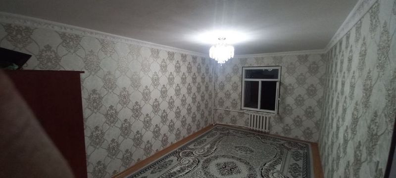 Яшнобод тумани Куйлик бозори якинида уй ижарага берилади