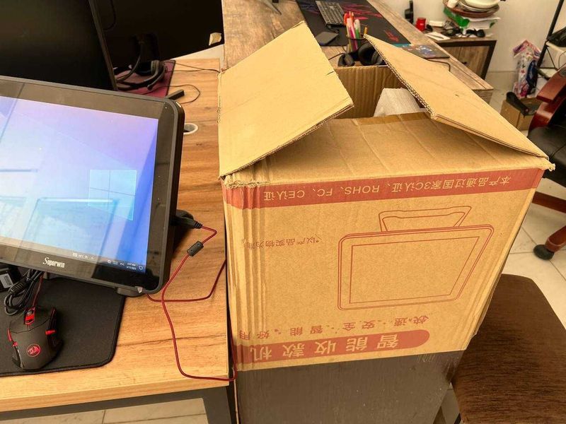 POS моноблок Superwin с гарантией — абсолютно новый POS моноблок Superwin с гарантией — абсолютно новый
