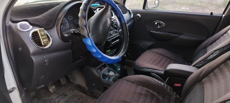 Chevrolet matiz oq
