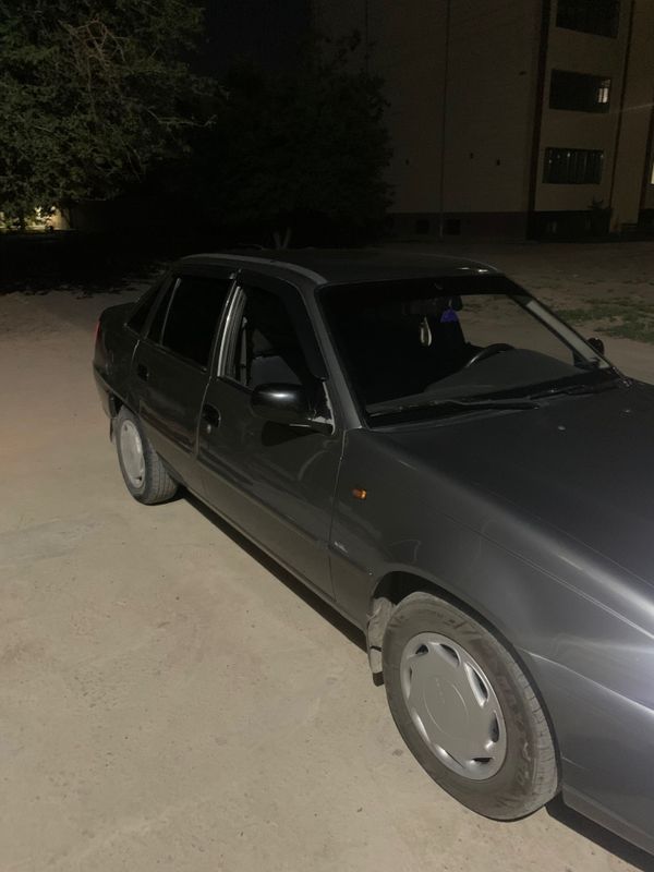 Автомобиль Нексия 2