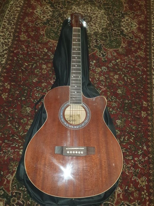 Gitara akustik 39 Gitara akustik 39