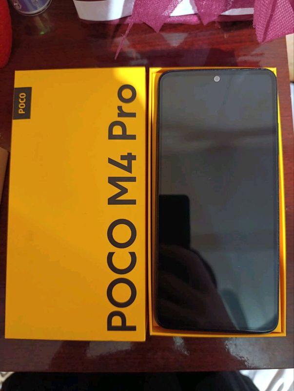 Poco M4 Pro, 8/256 ГБ. Продается срочно!