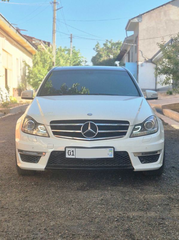 Mercedes Benz W204 sotiladi!