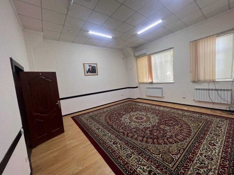 Офис вдоль дороги улица Нукусская Офис вдоль дороги улица Нукусская