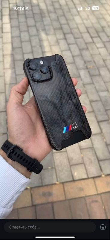 Чехол из натурального улглеродного волокна на 16 PRO MAX Чехол из натурального улглеродного волокна на 16 PRO MAX