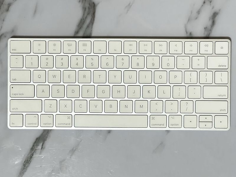 Apple Magic Keyboard 2 Apple Magic Keyboard 2