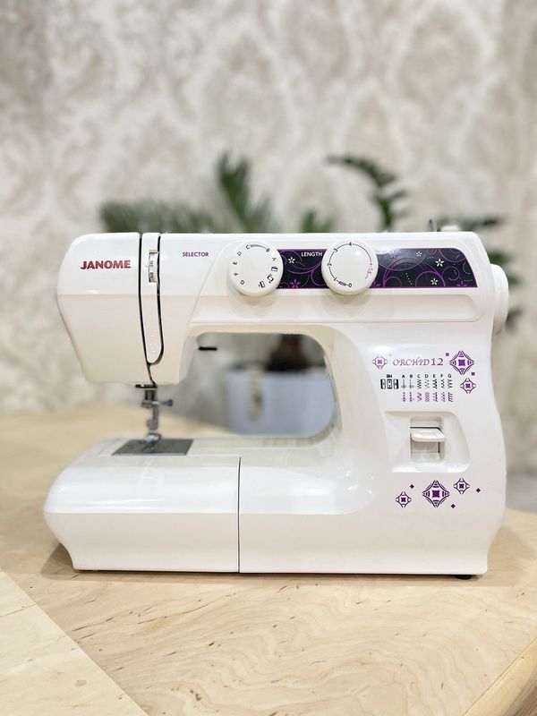 Janome Orchid 12 Janome Orchid 12