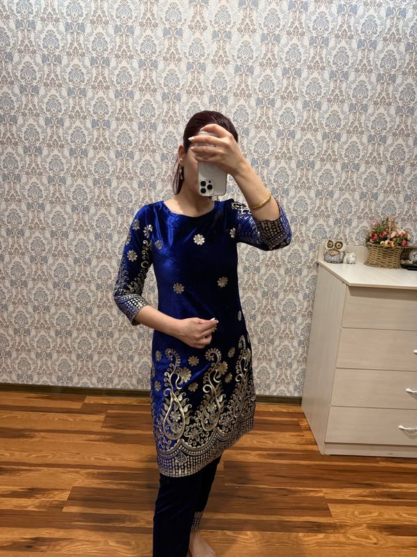Платье