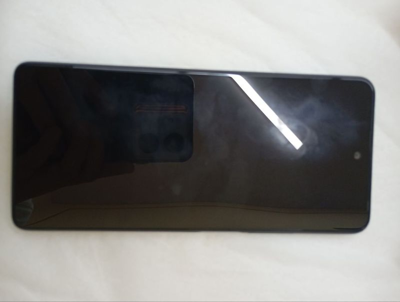 Infinix hot 30 i | 4/128 gb Infinix hot 30 i | 4/128 gb