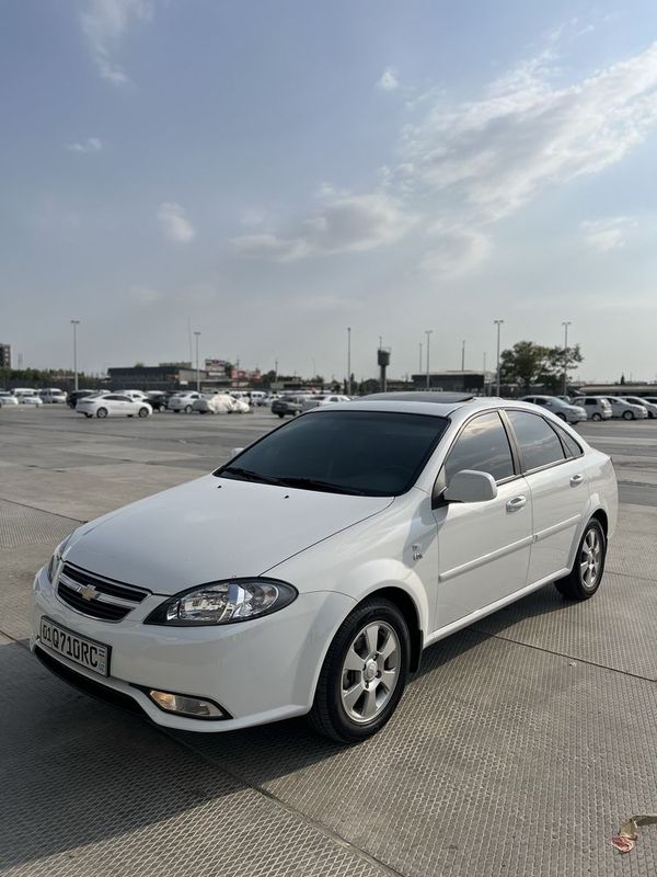 Lacetti Gentra 2022 3 pozitsiya