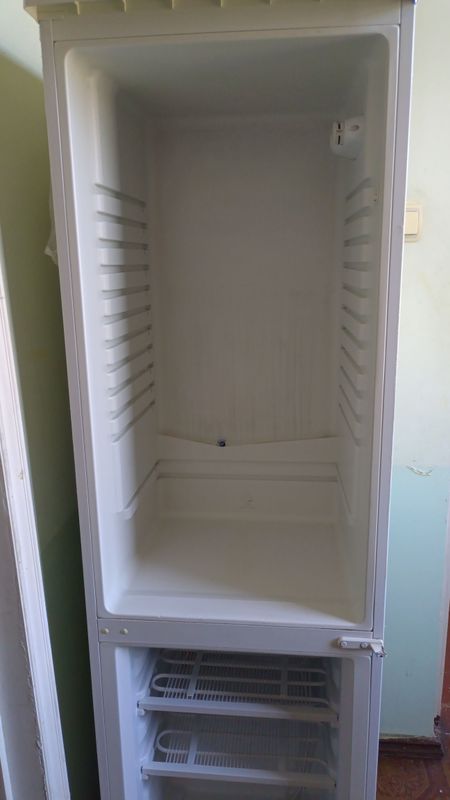 Продам холодильник Продам холодильник