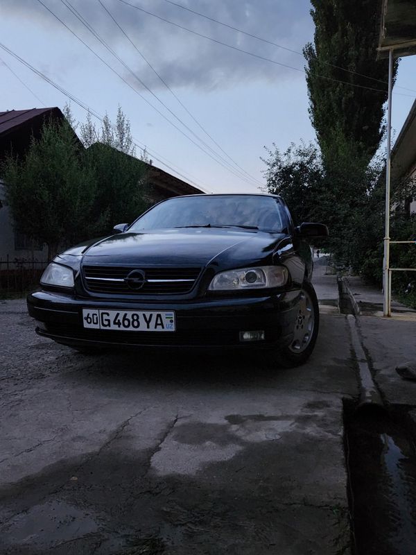 Opel omega b 2.2 motor