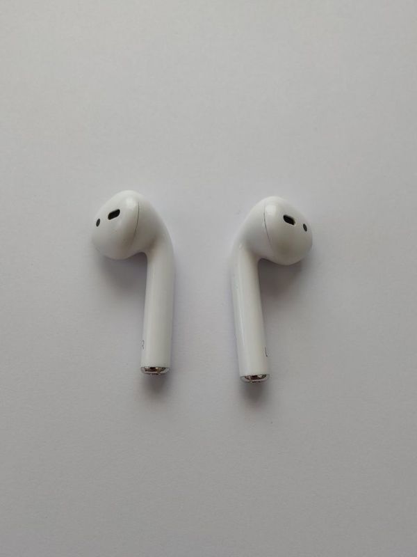 Apple Airpods 2.1 Apple Airpods 2.1