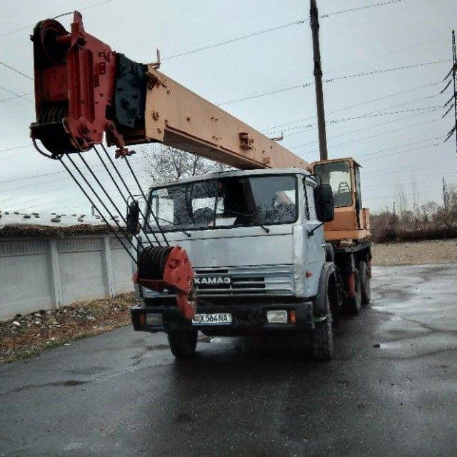 Автокран сотилади Автокран сотилади