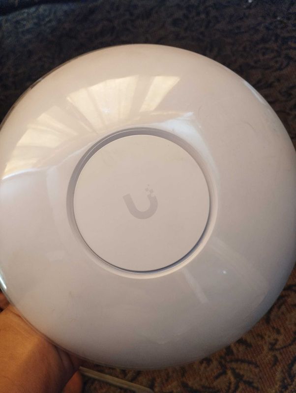 Unifi u7 pro точка доступа wifi Unifi u7 pro точка доступа wifi