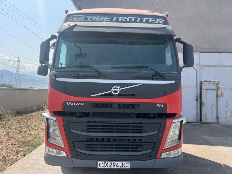 Volvo продается только тягач Volvo продается только тягач