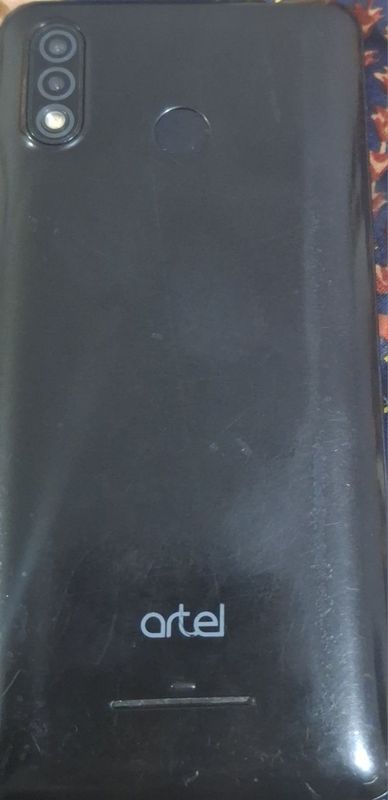 Artel 16/2. Yaxshi telefon. Agar alishtiramizxam.Xc qayeri almashmaga Artel 16/2. Yaxshi telefon. Agar alishtiramizxam.Xc qayeri almashmaga