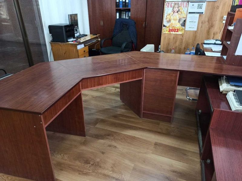 ИЗГОТОВЛЕНИЕ ОФИСНОЙ И ТОРГОВОЙ МЕБЕЛИ В РАССРОЧКУ