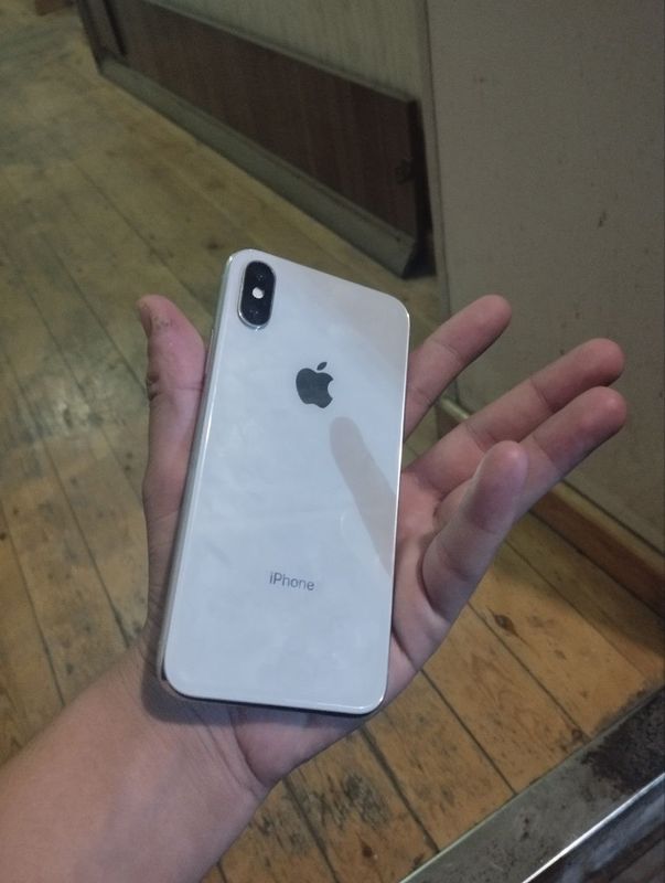Iphone x 64 gb usiliniy Iphone x 64 gb usiliniy