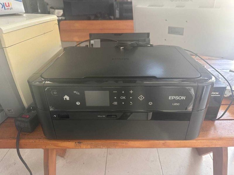 Принтер сканер EPSON L850 Принтер сканер EPSON L850