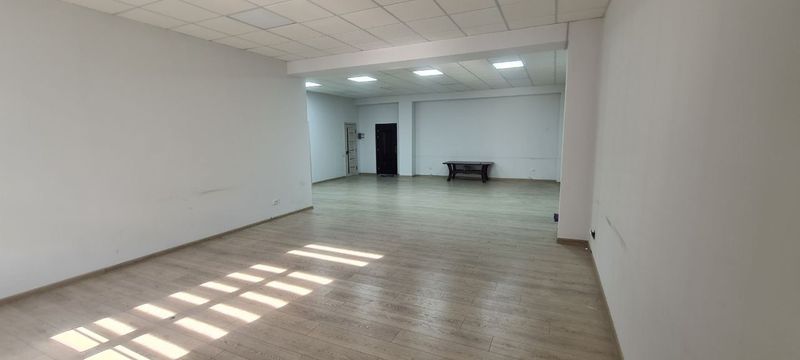 Buyuk ipak yóli metro 130 m2 ofes ijaraga beriladi Buyuk ipak yóli metro 130 m2 ofes ijaraga beriladi