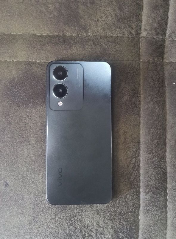 Vivo 17s 128gb ochilmgan