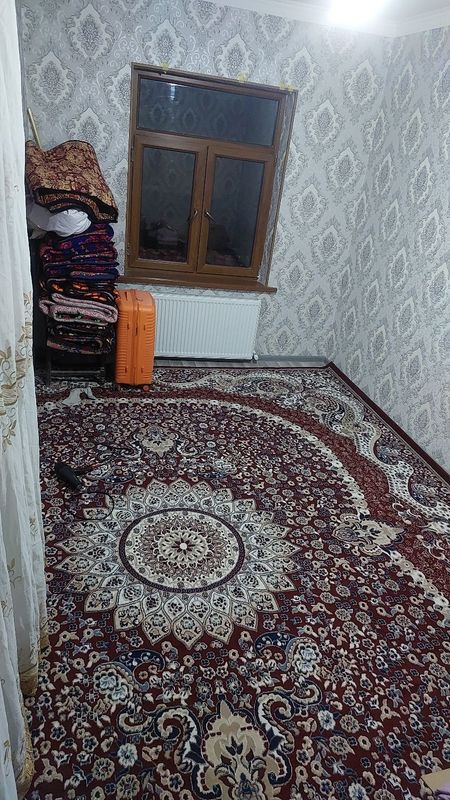 Ijaraga 4 xonalik uchaska 3.5 sotik Ijaraga 4 xonalik uchaska 3.5 sotik