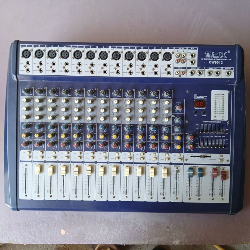 Колонки S90 + Микшер MAX CW9012 Колонки S90 + Микшер MAX CW9012