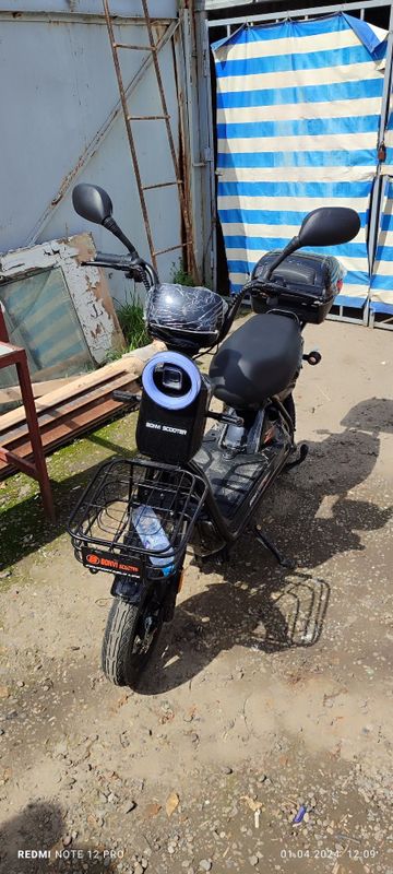 Скутер Bonvi 250W Скутер Bonvi 250W