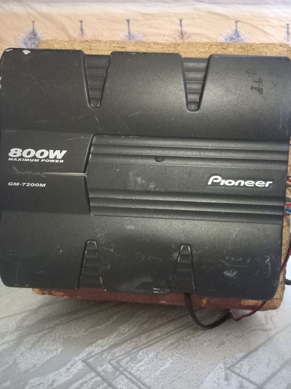 pioneer mono 800 watt