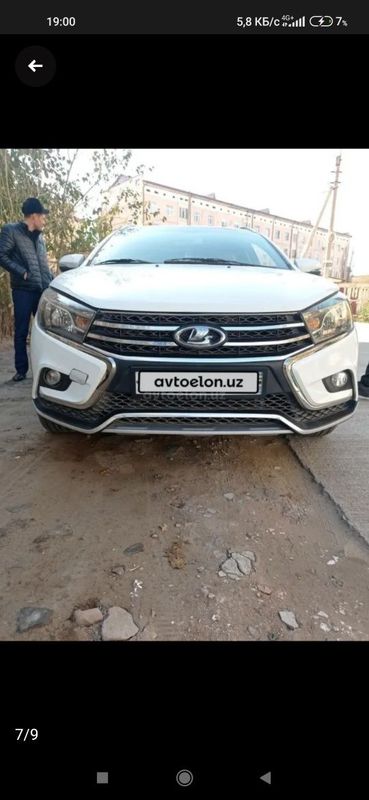 Lada wesat s cross