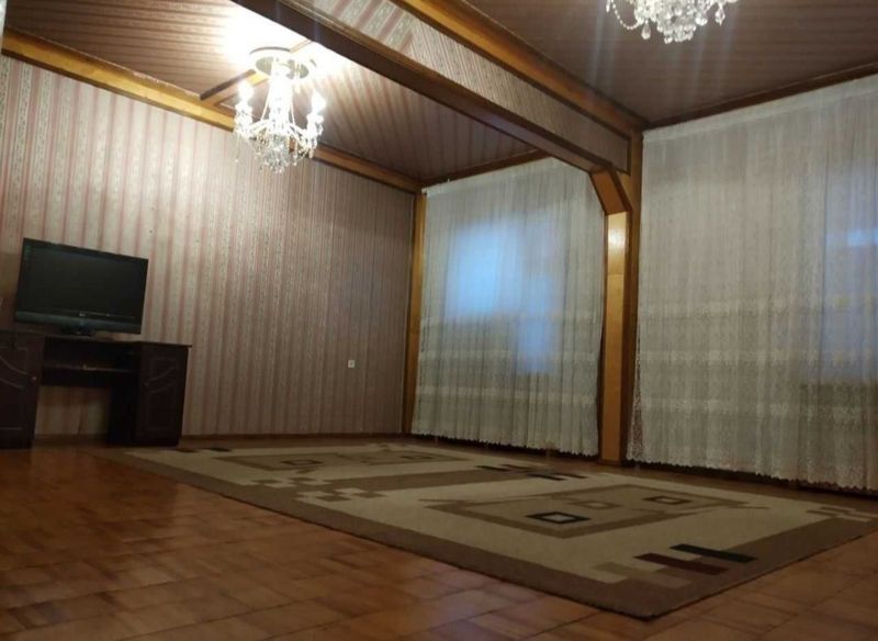 Юнусабад 14кв Аренда 3комн 2 этаж Юнусабад 14кв Аренда 3комн 2 этаж