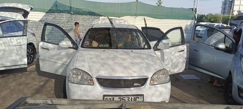 Продажа автомобилей