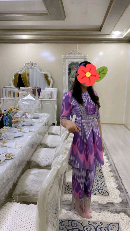 1марта кийилган койлак 1марта кийилган койлак