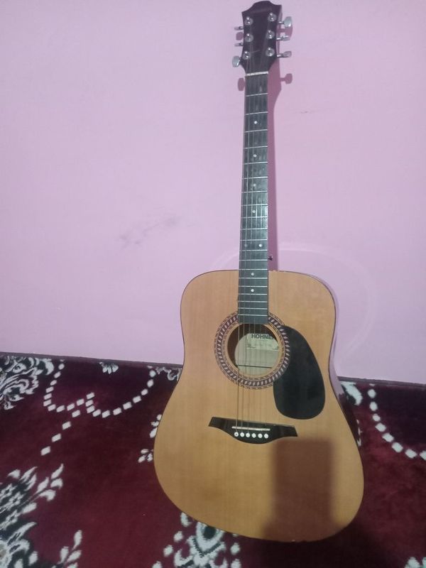 HOHHER: gitara sotila 2.00.000 so'm