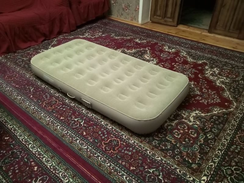 Pradayotsa Naduvnoy Matras Pradayotsa Naduvnoy Matras