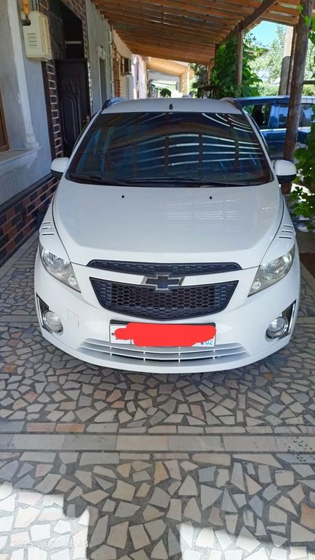 Spark 2011 yil metan gaz Spark 2011 yil metan gaz